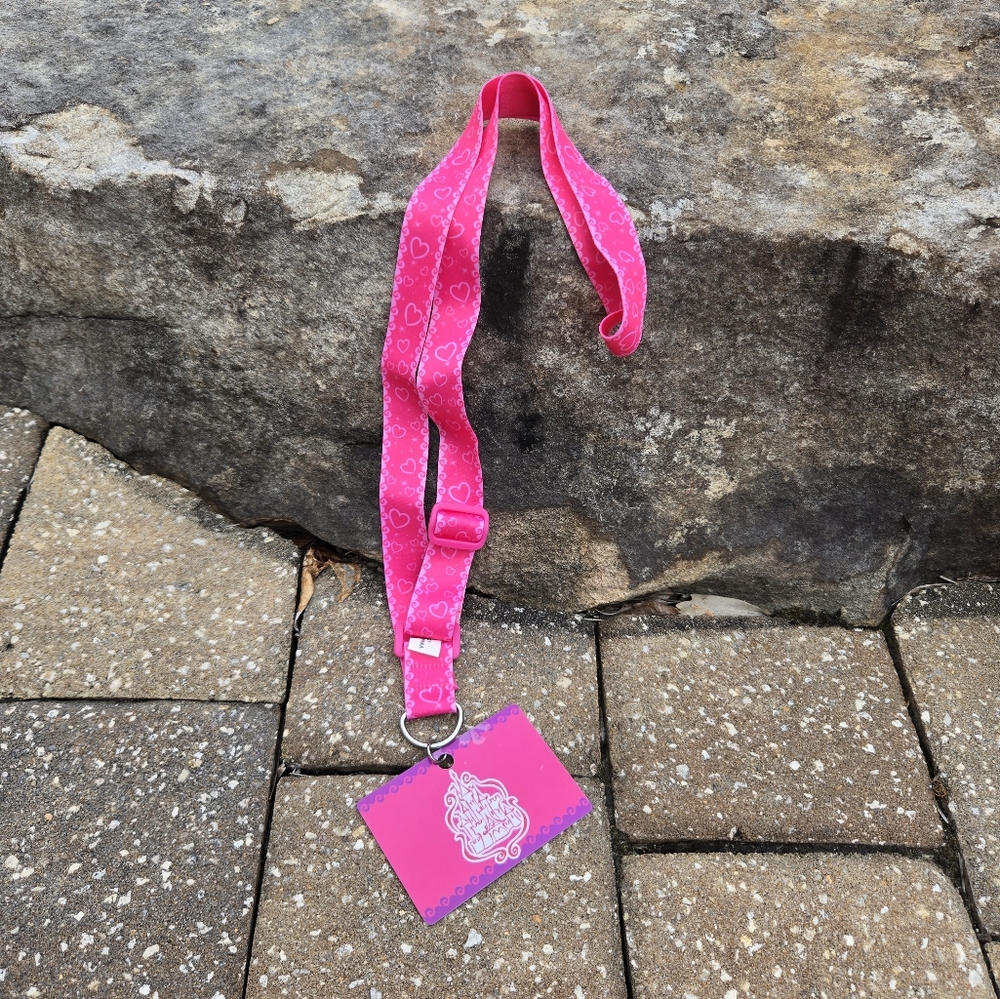 NWOT Disney Princess Pin Trading Pink Princess Lanyard with Card Holder
